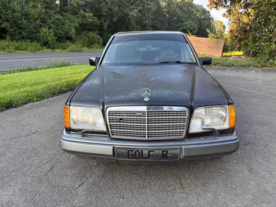 1995 Mercedes-Benz W124 E-Class - Image 2 of 20