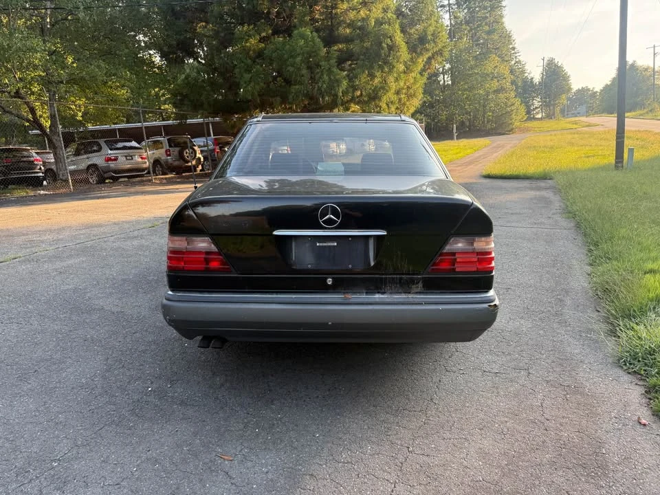 1995 Mercedes-Benz W124 E-Class - Image 5 of 20
