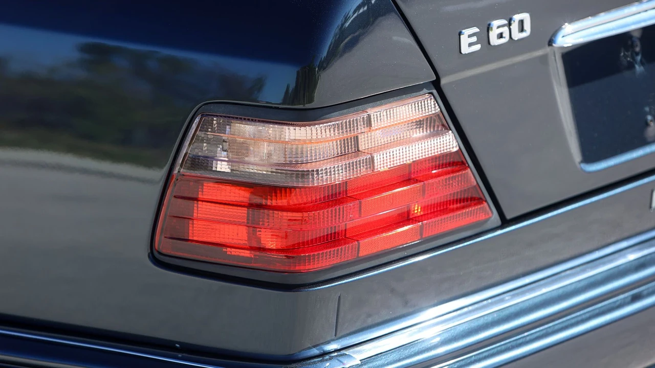1995 Mercedes-Benz 500E & E500 - Image 31 of 31