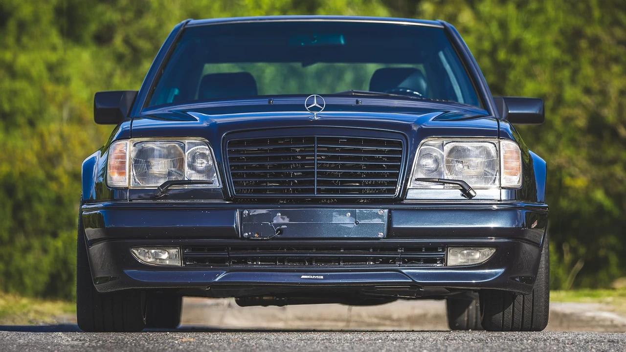 1995 Mercedes-Benz W124 E-Class - Image 11 of 31