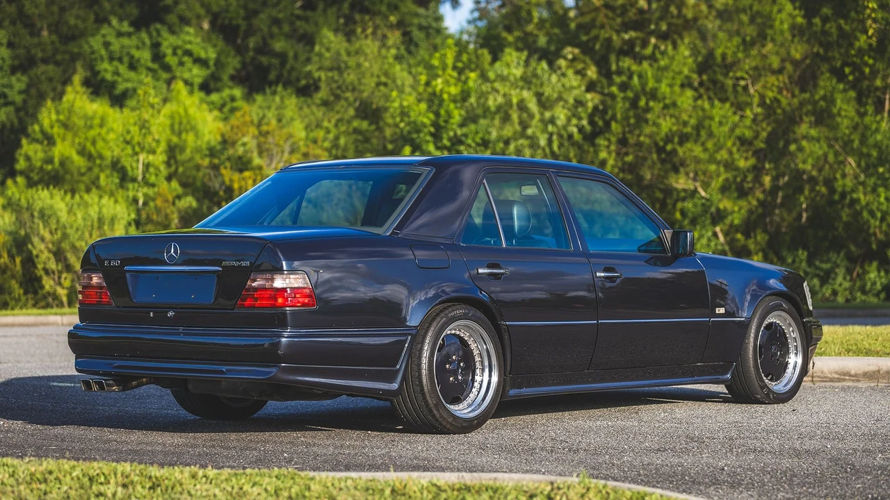 1995 Mercedes-Benz W124 E-Class - Image 4 of 31