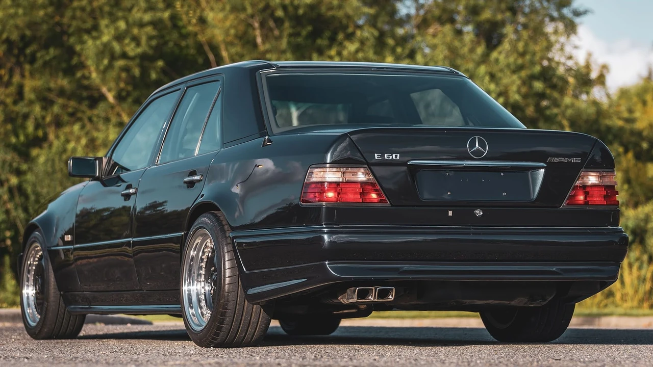 1995 Mercedes-Benz W124 E-Class - Image 22 of 31