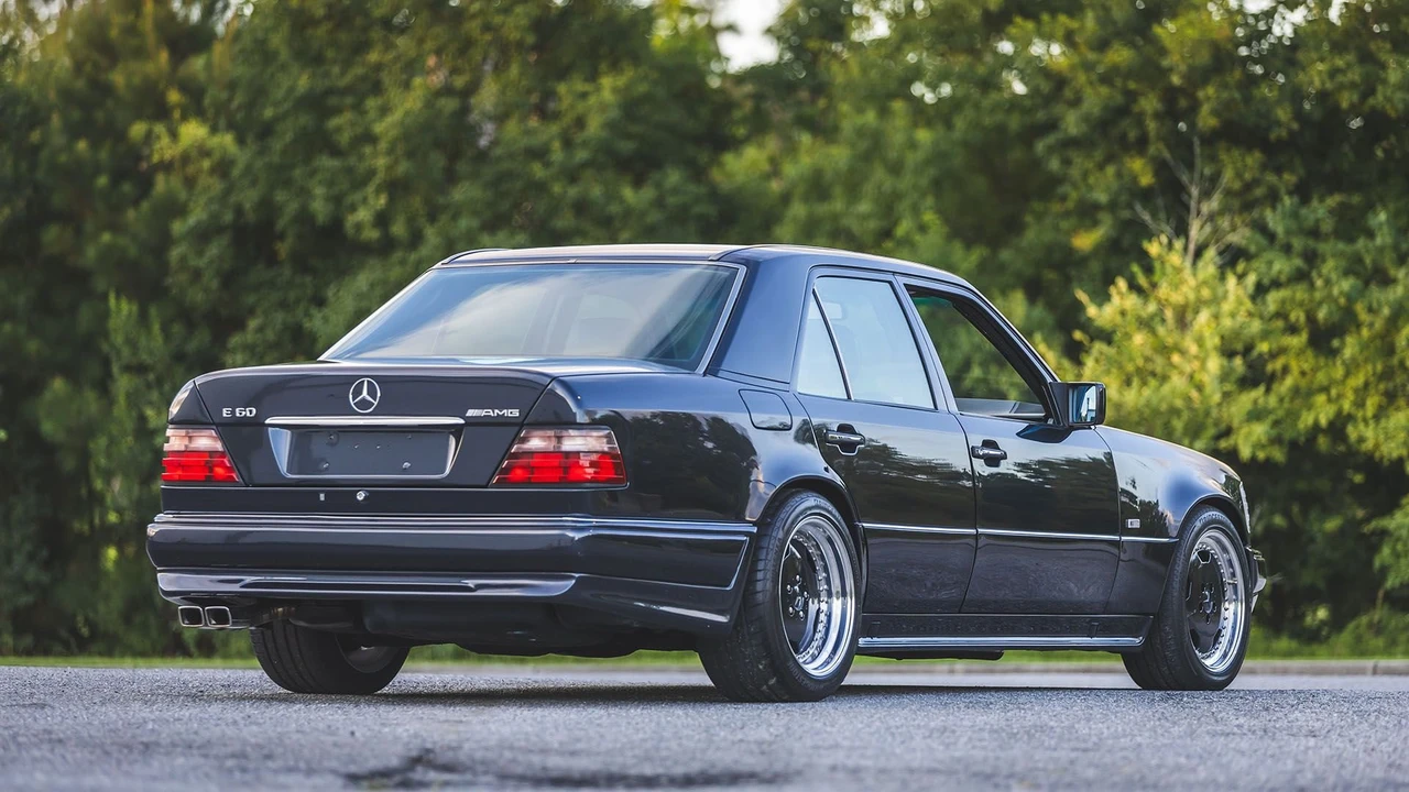1995 Mercedes-Benz W124 E-Class - Image 21 of 31