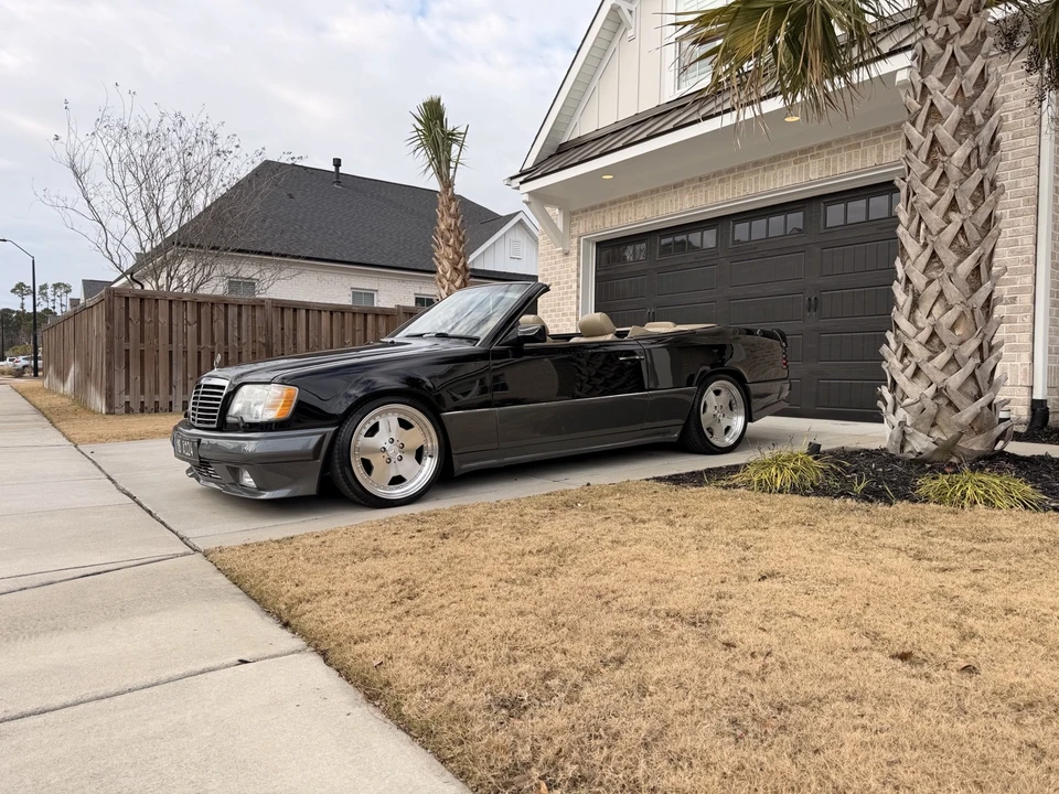 1995 Mercedes-Benz W124 E-Class - Image 2 of 18