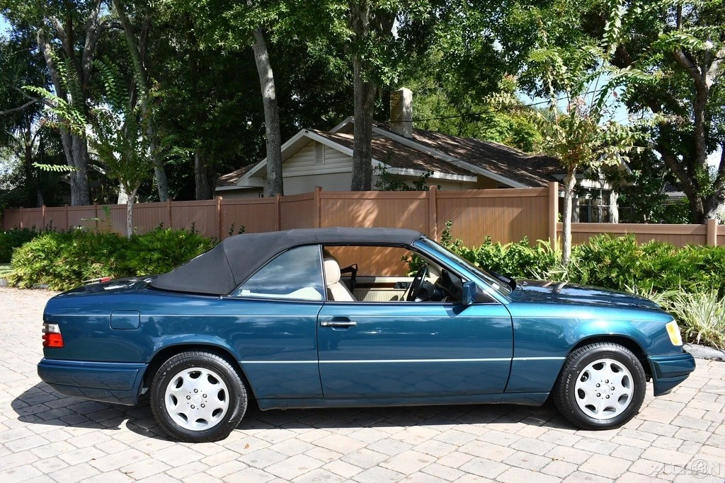 1995 Mercedes-Benz W124 E-Class - Image 9 of 24