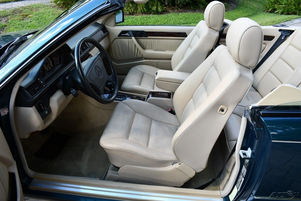 1995 Mercedes-Benz W124 E-Class - Image 13 of 21