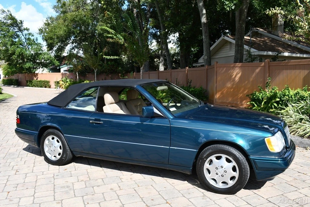 1995 Mercedes-Benz W124 E-Class - Image 11 of 21