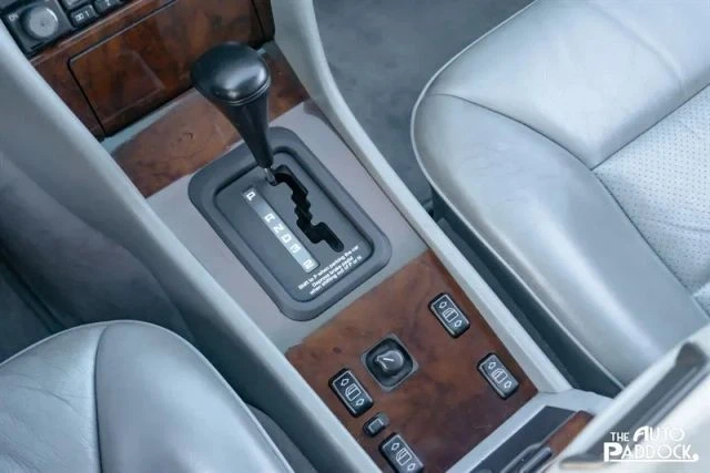 1995 Mercedes-Benz W124 E-Class - Image 19 of 21