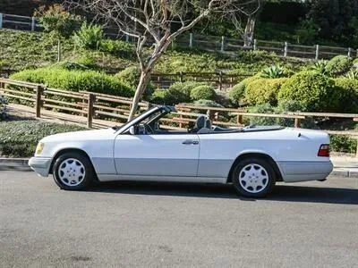 1995 Mercedes-Benz W124 E-Class - Image 9 of 21