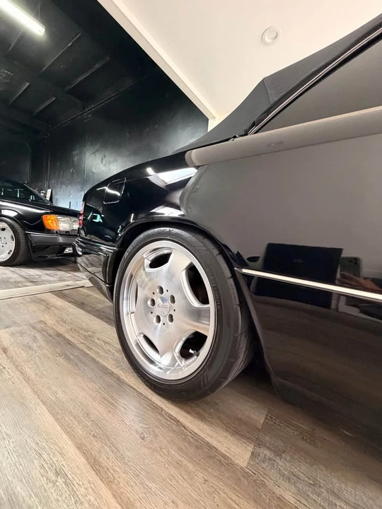 1995 Mercedes-Benz W124 E-Class - Image 6 of 18