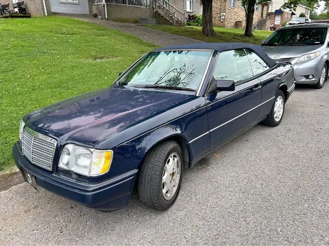 1995 Mercedes-Benz E-Class E 320 Cabriolet 2D