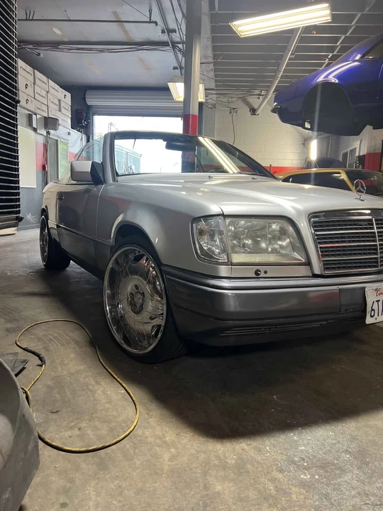1995 Mercedes-Benz W124 E-Class - Image 3 of 13