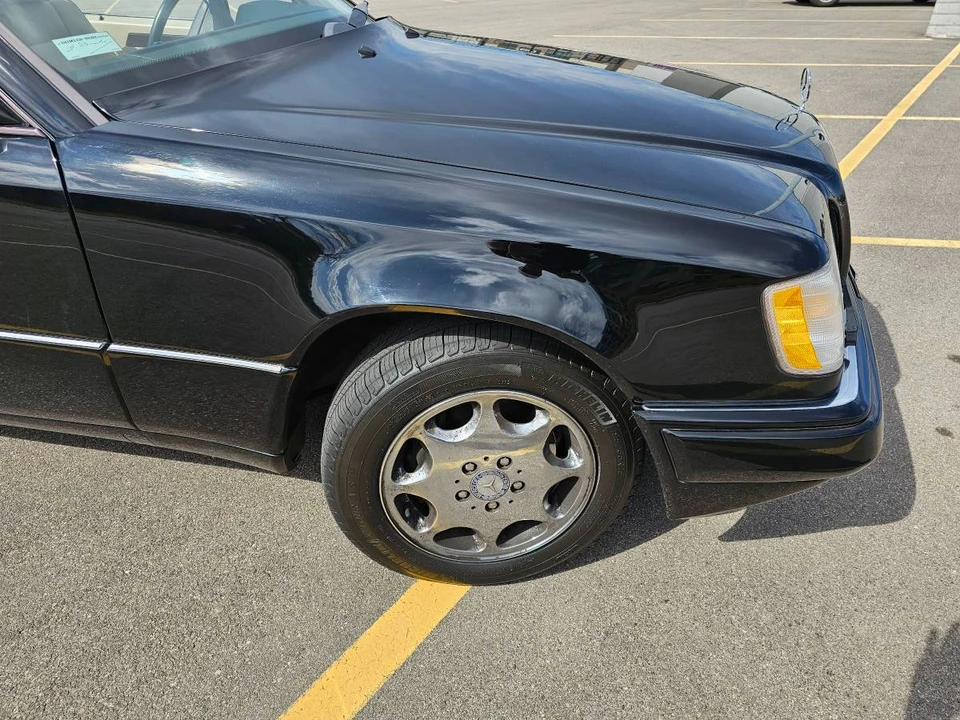 1995 Mercedes-Benz W124 E-Class - Image 5 of 9