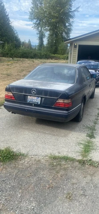 1995 Mercedes-Benz W124 E-Class - Image 3 of 3
