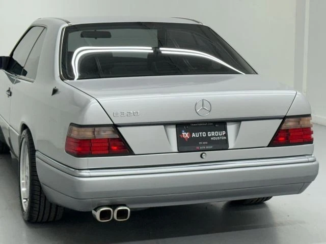 1995 Mercedes-Benz W124 E-Class - Image 12 of 12