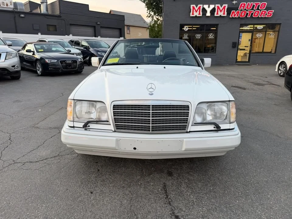1995 Mercedes-Benz W124 E-Class - Image 8 of 19