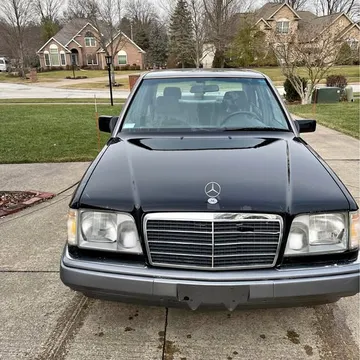 1995 Mercedes-Benz E-Class E 320 Sedan 4D