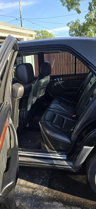 1995 Mercedes-Benz W124 E-Class - Image 7 of 9