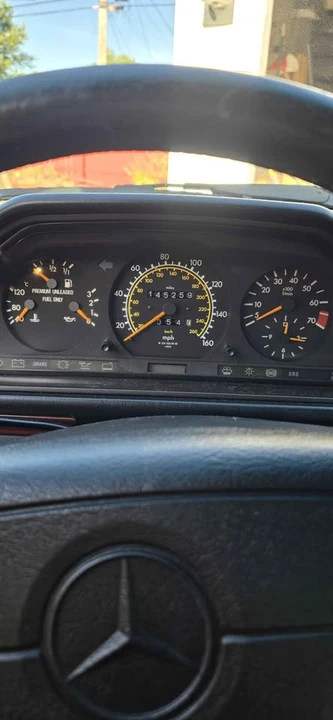 1995 Mercedes-Benz W124 E-Class - Image 9 of 9