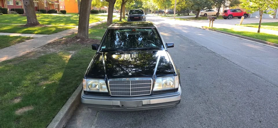1995 Mercedes-Benz W124 E-Class - Image 7 of 20