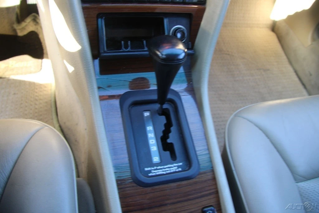 1995 Mercedes-Benz W124 E-Class - Image 18 of 21