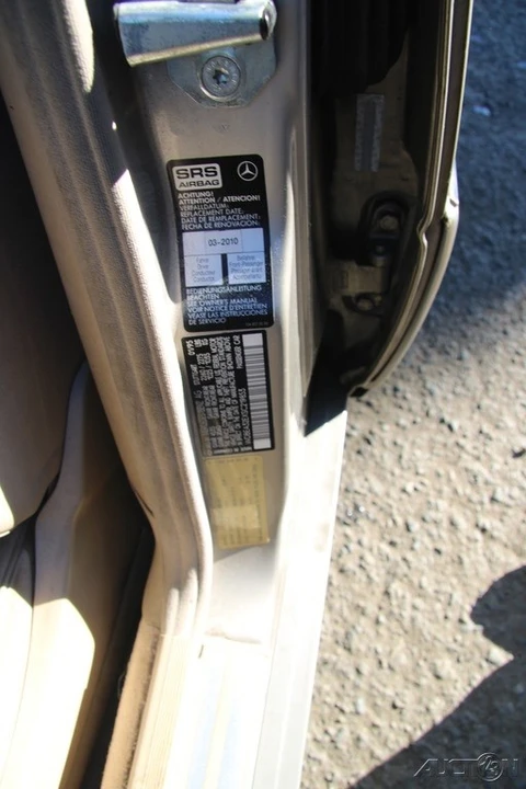 1995 Mercedes-Benz W124 E-Class - Image 11 of 21