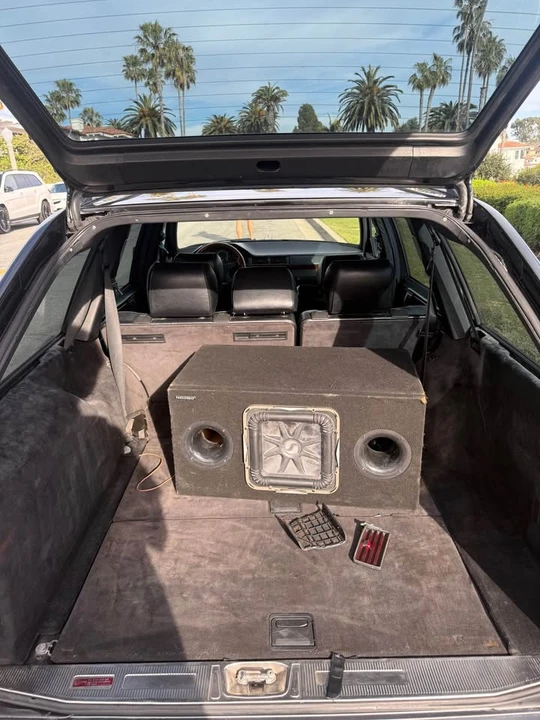 1995 Mercedes-Benz W124 E-Class - Image 8 of 9