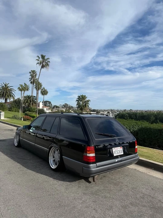 1995 Mercedes-Benz W124 E-Class - Image 4 of 9