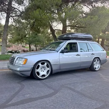 1995 Mercedes-Benz E-Class · E 320 Wagon 4D