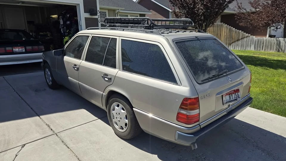 1995 Mercedes-Benz W124 E-Class - Image 3 of 11