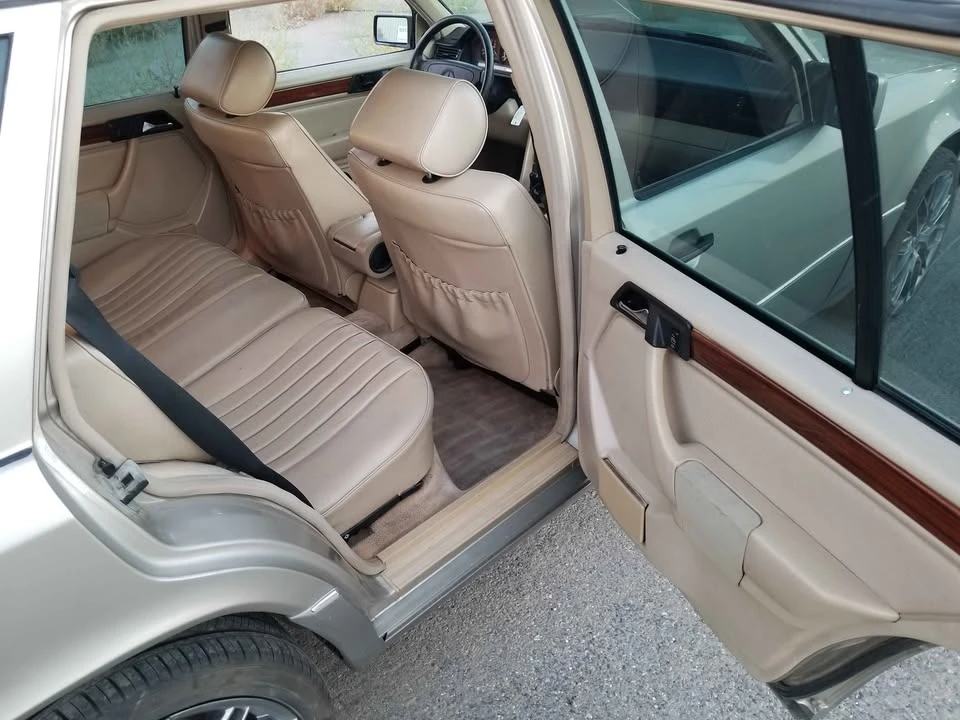 1995 Mercedes-Benz W124 E-Class - Image 10 of 11