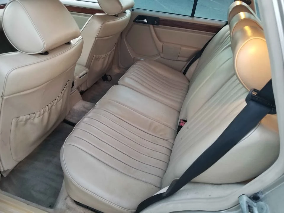 1995 Mercedes-Benz W124 E-Class - Image 9 of 11