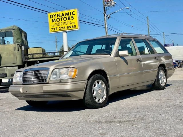 1995 Mercedes-Benz W124 E-Class - Image 4 of 21