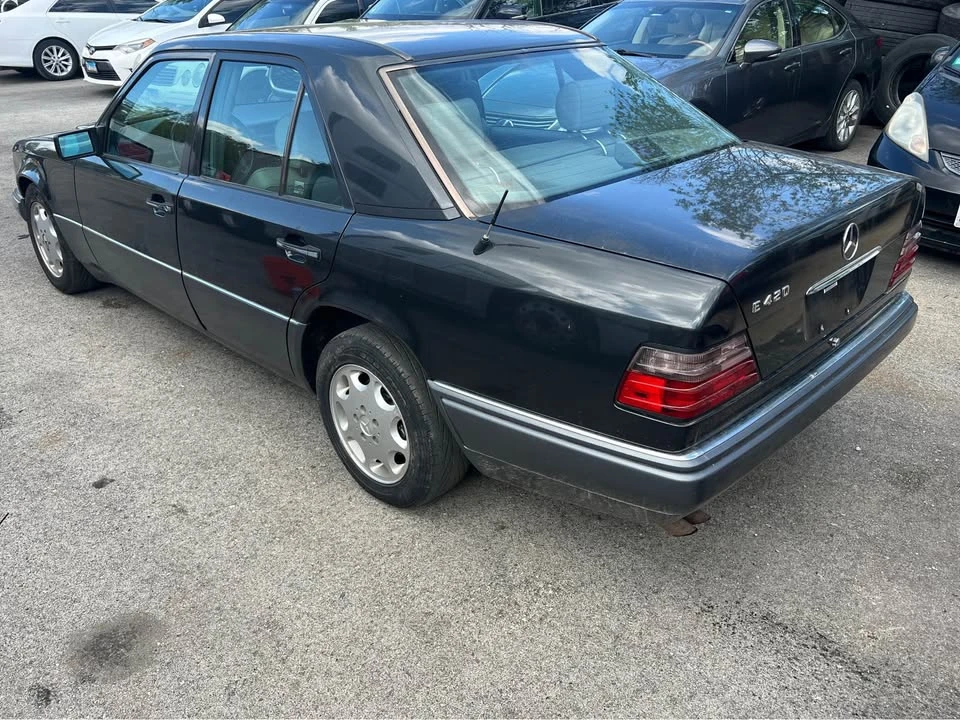 1995 Mercedes-Benz W124 E-Class - Image 4 of 6