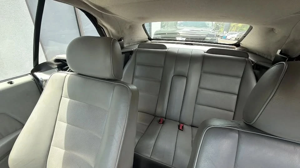1995 Mercedes-Benz W124 E-Class - Image 6 of 6