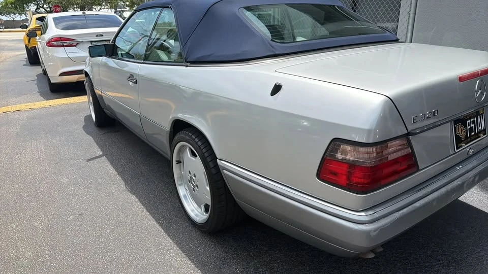 1995 Mercedes-Benz W124 E-Class - Image 2 of 6