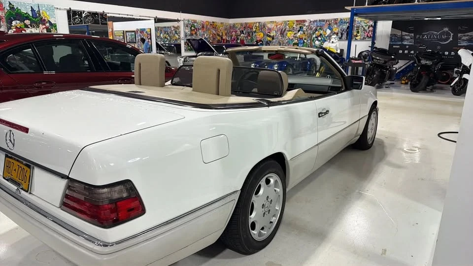 1995 Mercedes-Benz W124 E-Class - Image 3 of 8