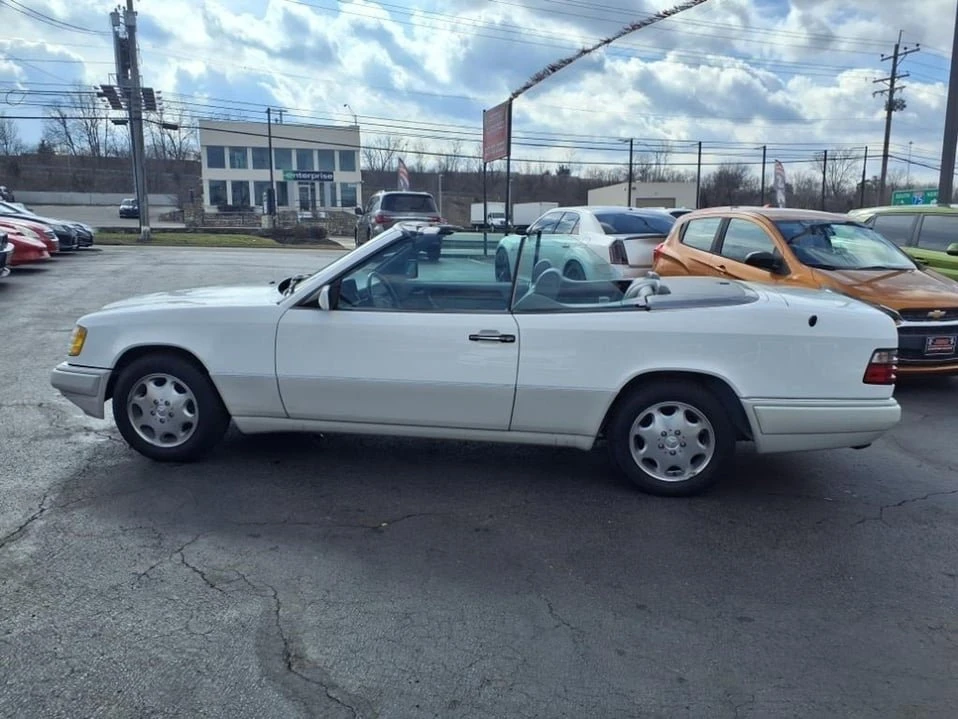 1995 Mercedes-Benz W124 E-Class - Image 6 of 19