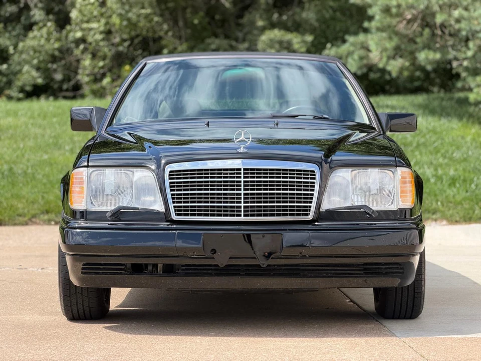 1995 Mercedes-Benz W124 E-Class - Image 26 of 31