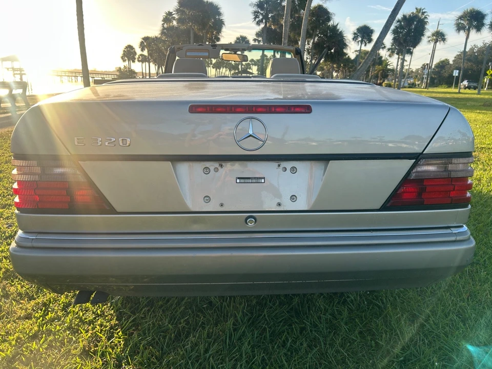 1995 Mercedes-Benz W124 E-Class - Image 8 of 21