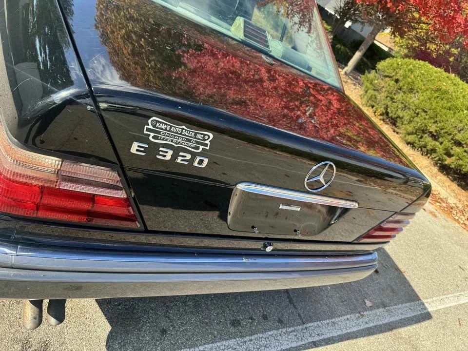 1995 Mercedes-Benz W124 E-Class - Image 6 of 8
