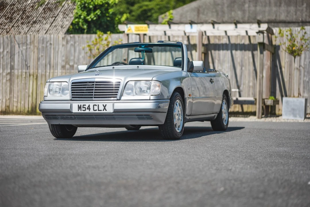 1995 Mercedes-Benz W124 E-Class - Image 2 of 30