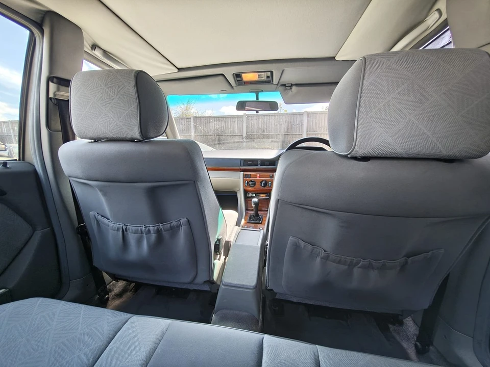 1995 Mercedes-Benz W124 E-Class - Image 16 of 30