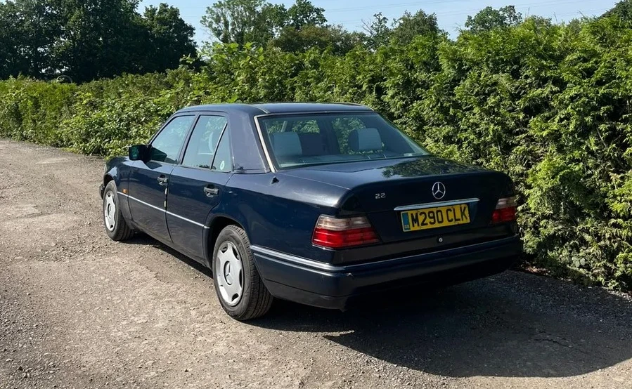 1995 Mercedes-Benz W124 E-Class - Image 4 of 30