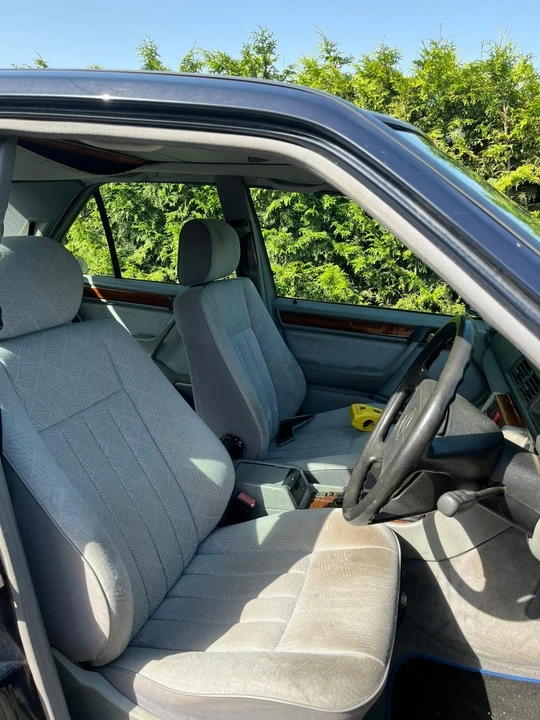 1995 Mercedes-Benz W124 E-Class - Image 8 of 30