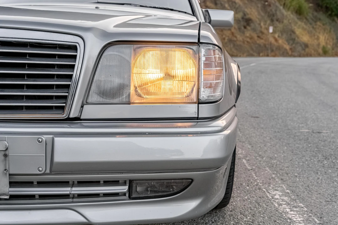 1995 Mercedes-Benz W124 E-Class - Image 16 of 31