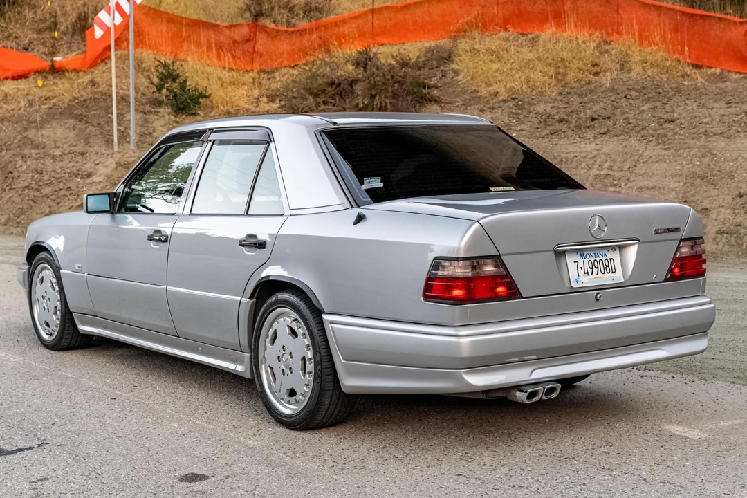 1995 Mercedes-Benz W124 E-Class - Image 4 of 31