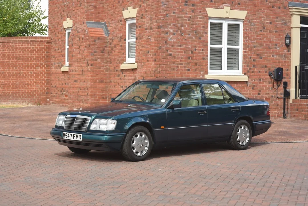 1995 Mercedes-Benz W124 E-Class - Image 23 of 31
