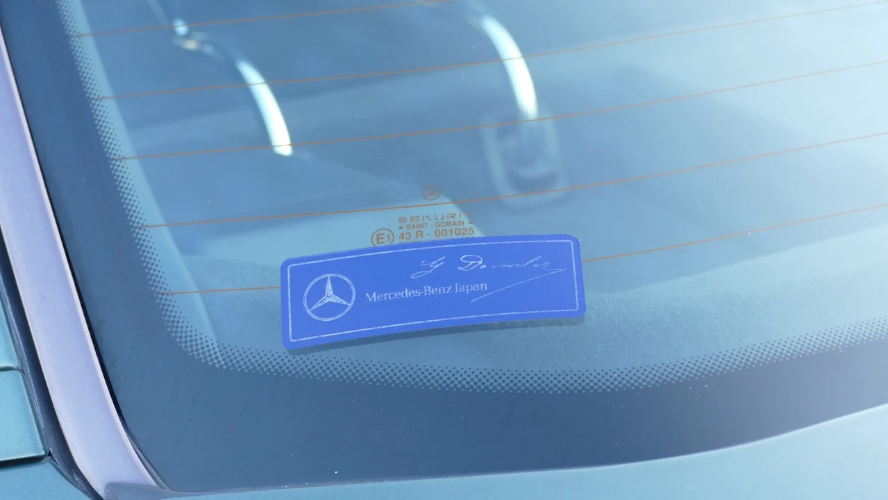 1995 Mercedes-Benz W124 E-Class - Image 23 of 31