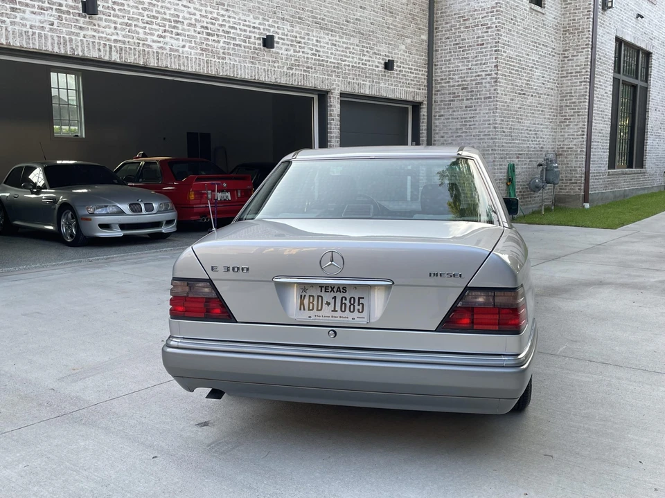 1995 Mercedes-Benz W124 E-Class - Image 15 of 31